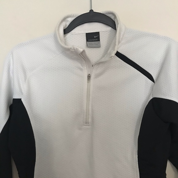 Nike Sphere Dry Zippered Pullover - Picture 4 of 5
